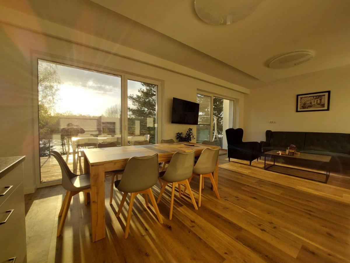 Dom Nad Jeziorem Gaja House Jadamowo Zewnętrze zdjęcie