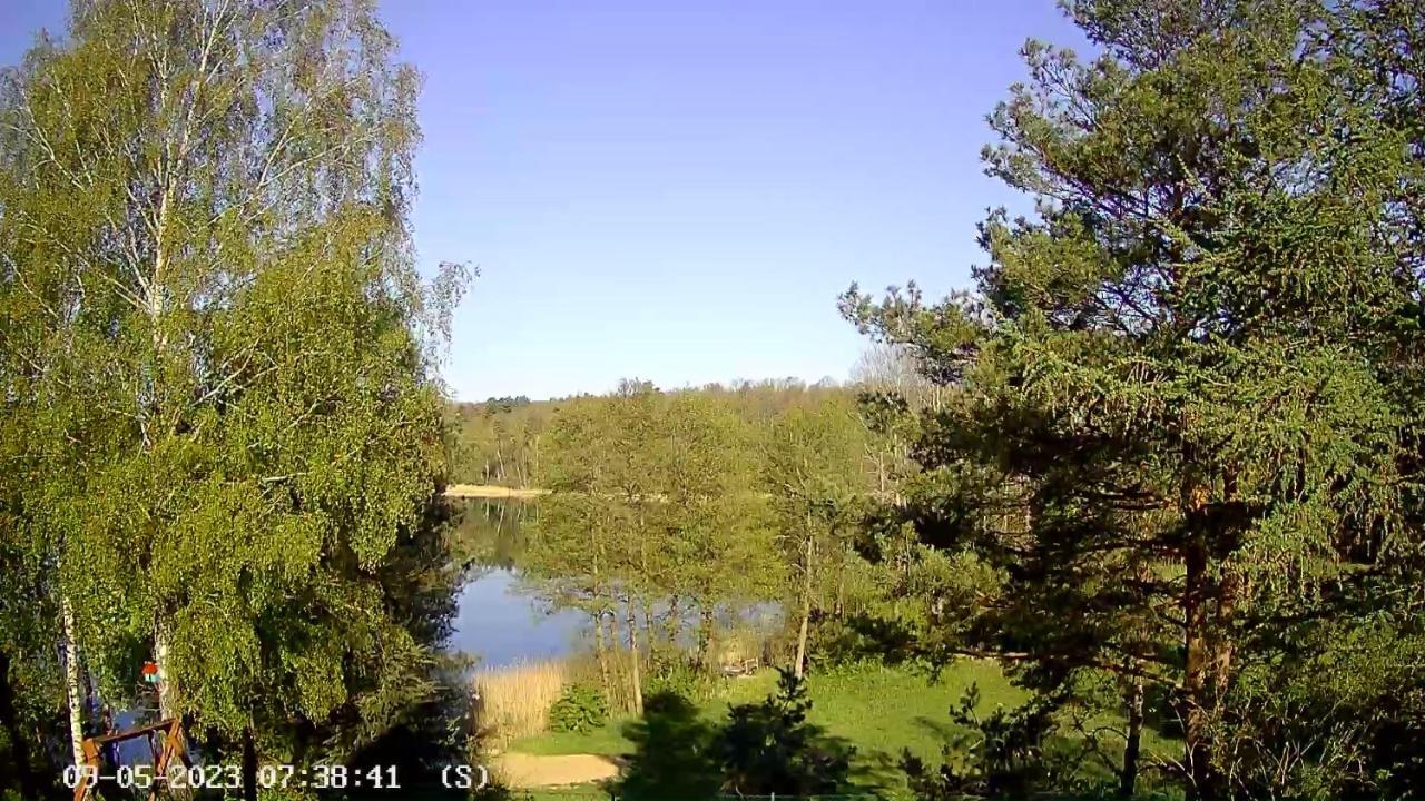 Dom Nad Jeziorem Gaja House Jadamowo Zewnętrze zdjęcie