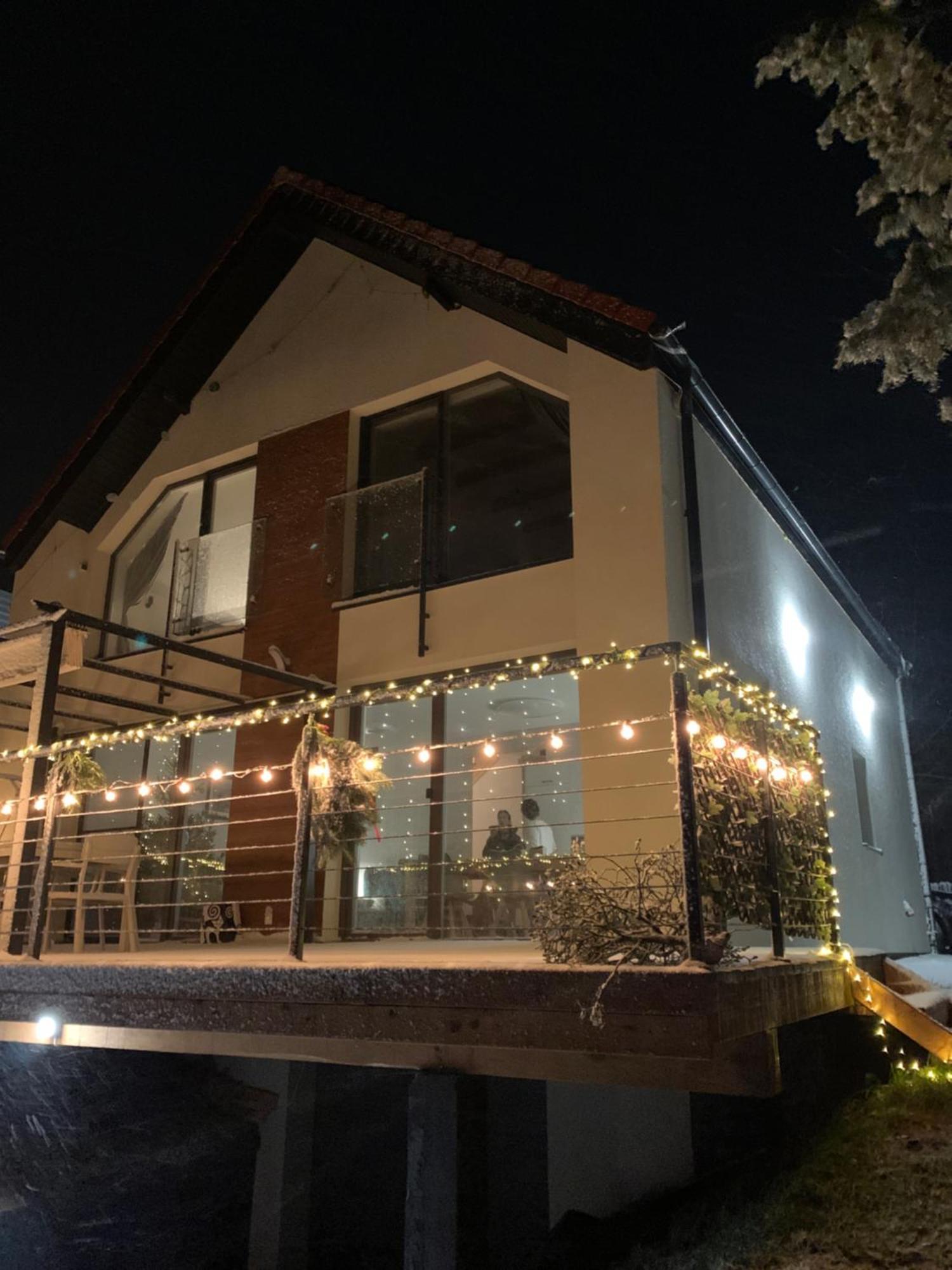 Dom Nad Jeziorem Gaja House Jadamowo Zewnętrze zdjęcie