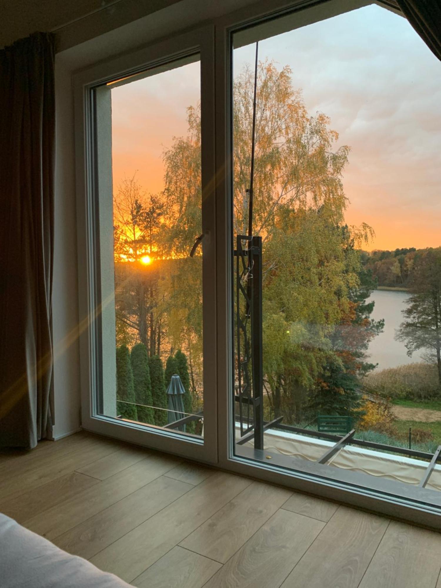 Dom Nad Jeziorem Gaja House Jadamowo Zewnętrze zdjęcie