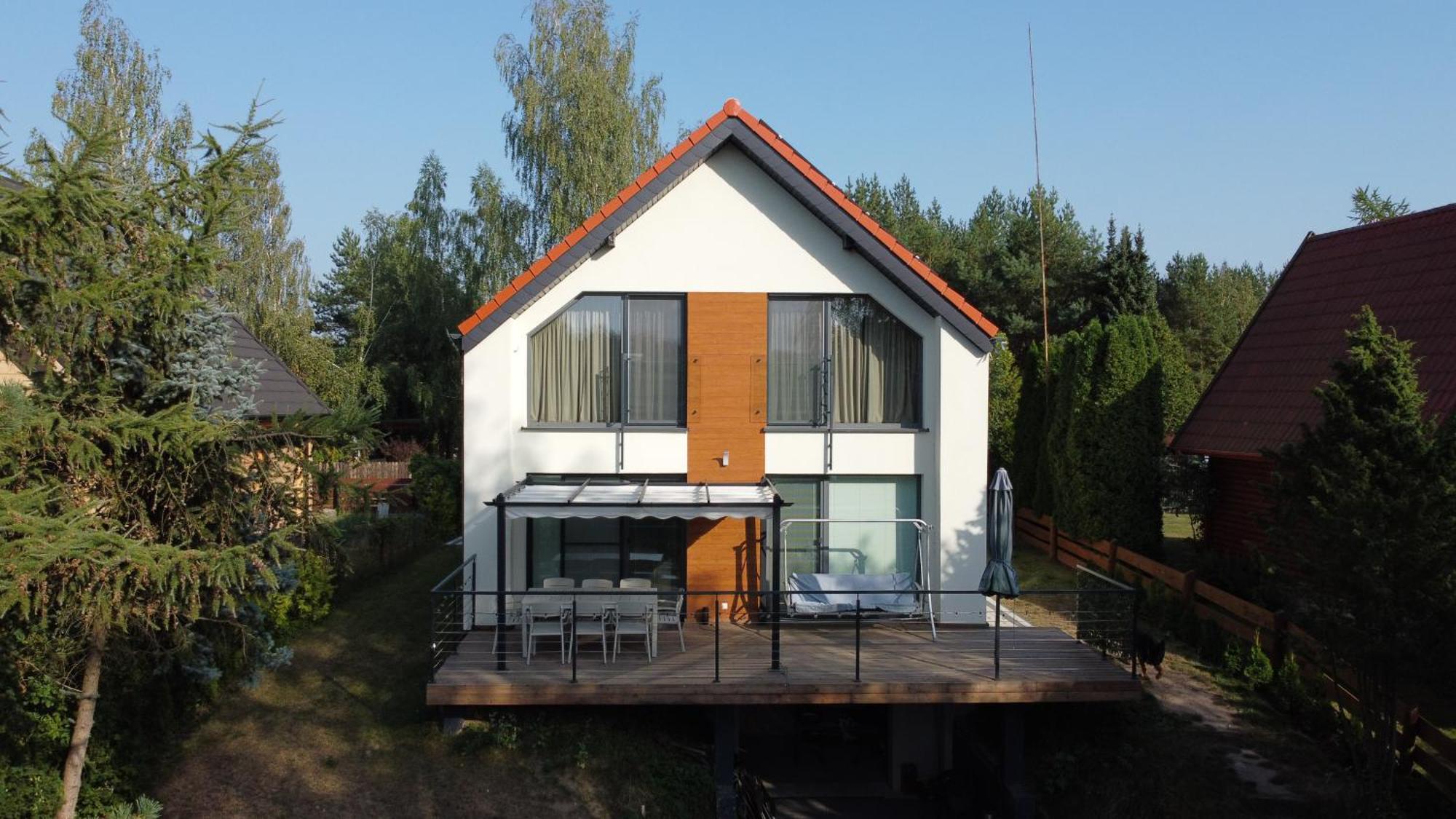 Dom Nad Jeziorem Gaja House Jadamowo Zewnętrze zdjęcie