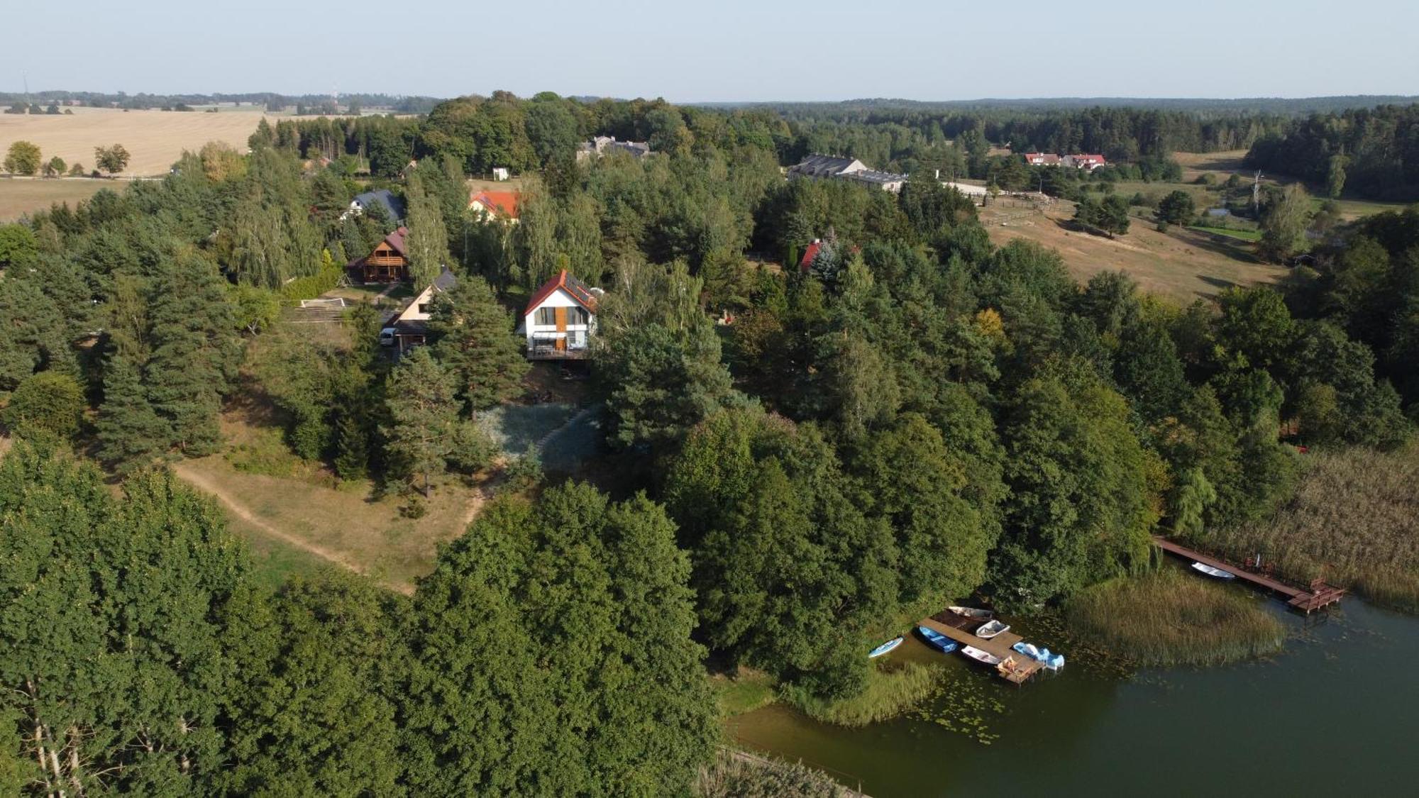Dom Nad Jeziorem Gaja House Jadamowo Zewnętrze zdjęcie